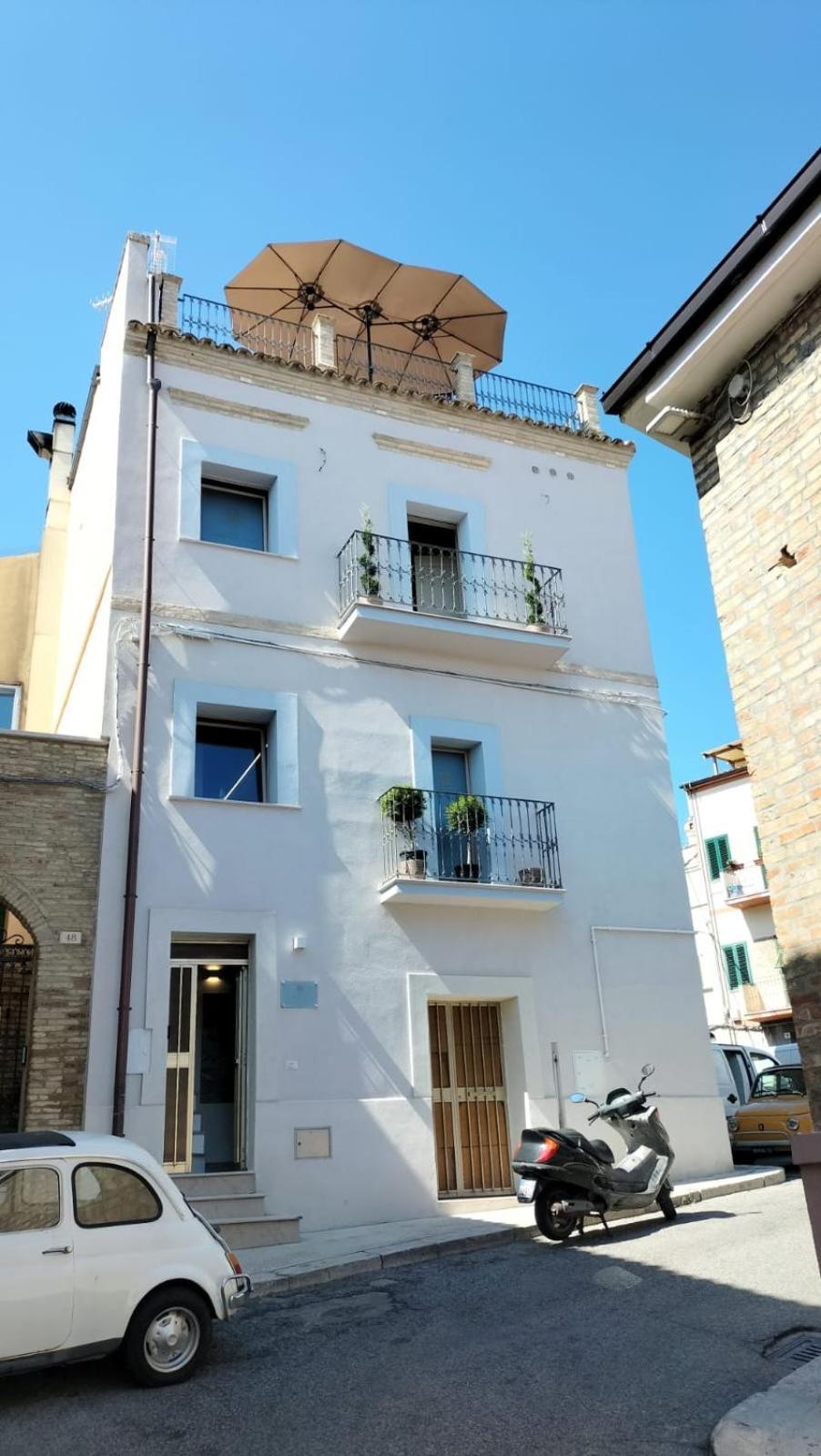 La Fabbrica Di San Pietro Vasto Bed & Breakfast Exterior photo