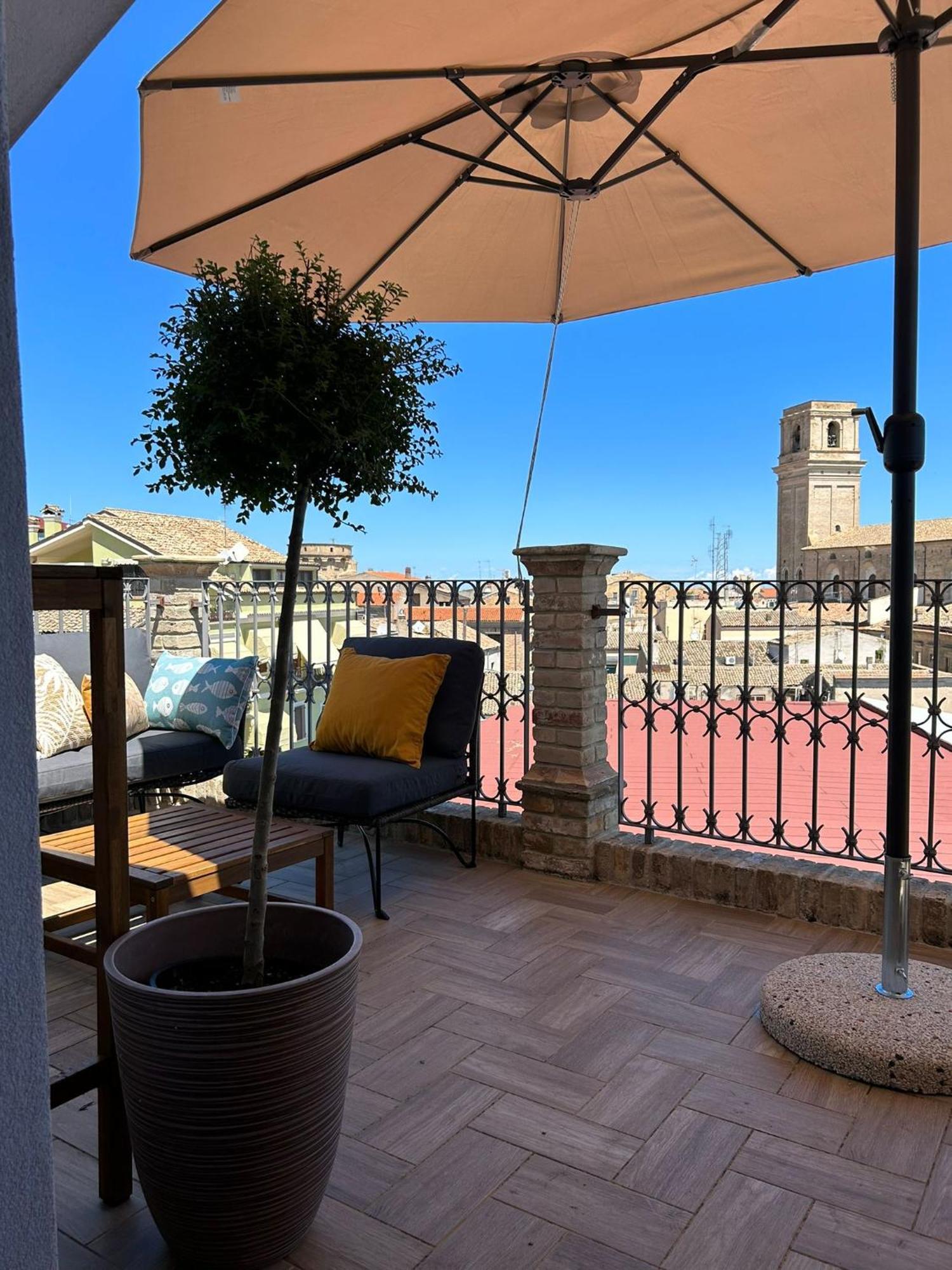 La Fabbrica Di San Pietro Vasto Bed & Breakfast Exterior photo
