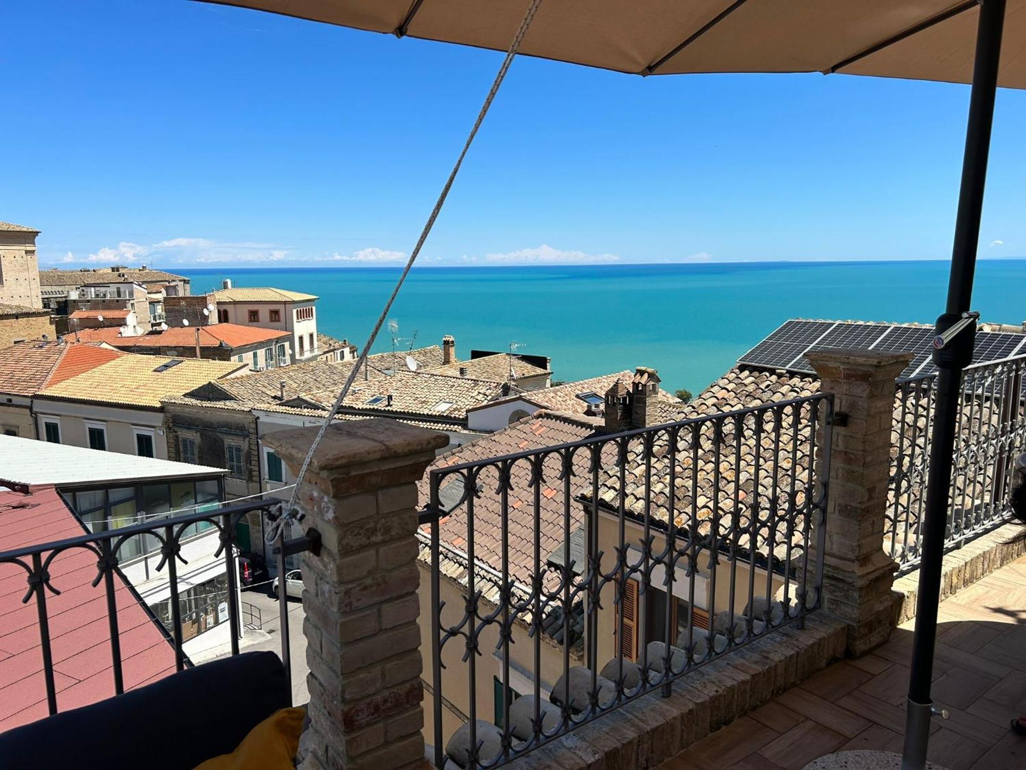 La Fabbrica Di San Pietro Vasto Bed & Breakfast Exterior photo